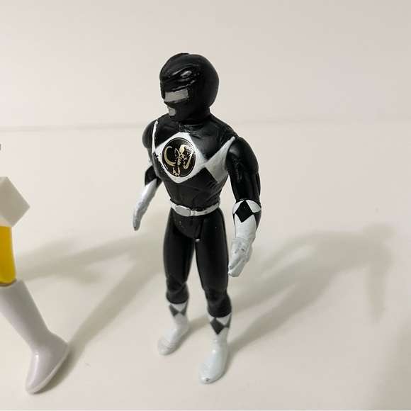 Vintage Lot of 3 Power Rangers Action Figures - Picture 14 of 15